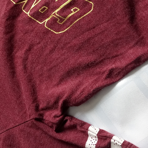 Harry Potter Gryffindor Jersery T-shirt - Picture 9 of 12